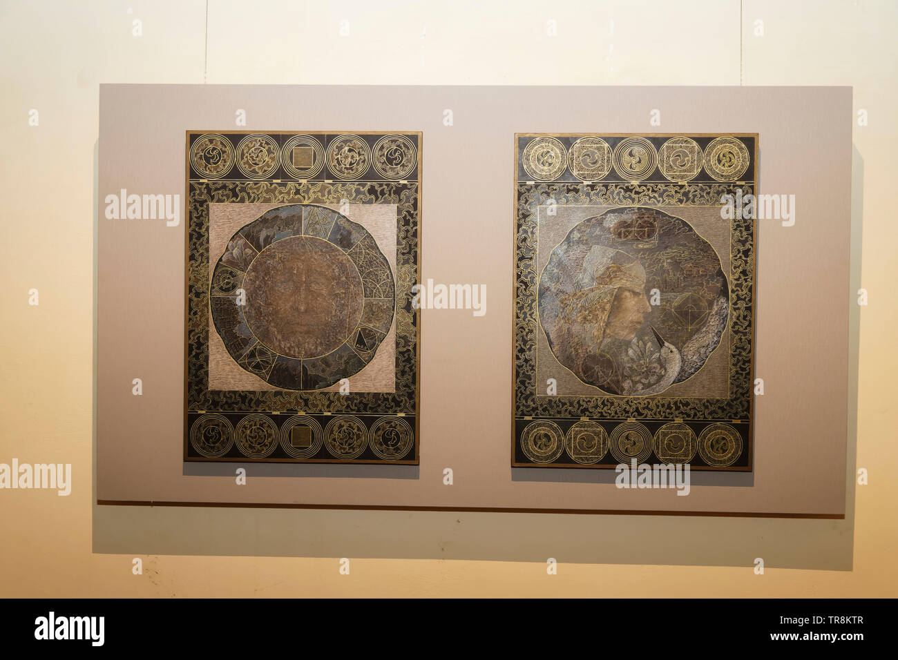 Tours, Frankreich. 24. Mai 2019. Werke von Jani am Ausstellung Re-naissance(s) des (der) Galerie Capazza.©: Veronique Phitoussi/Alamy Stock Foto Stockfoto