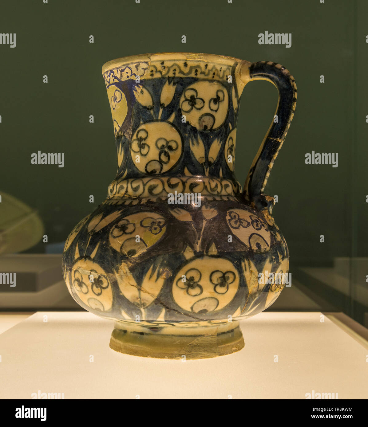 Gebranntem Ton Kanne. Suceava. Nationale Historische Museum von Rumänien. Stockfoto