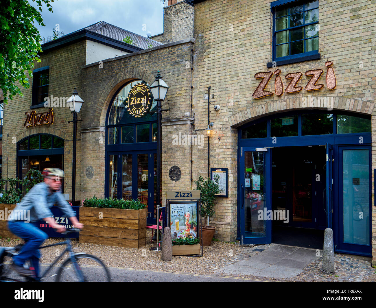 Zizzi italienisches Restaurant in Norwich, UK-zizzi ist eine Kette von Italienisch inspirierte Restaurants in Großbritannien, gegründet 1999. Stockfoto