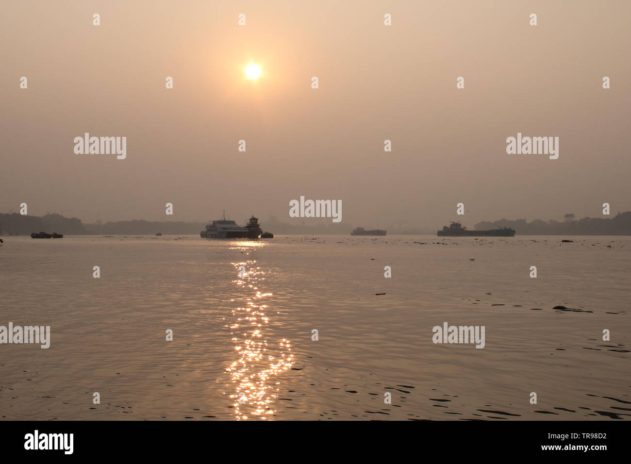 Sonnenuntergang auf Ganga Fluss, Indien Stockfoto