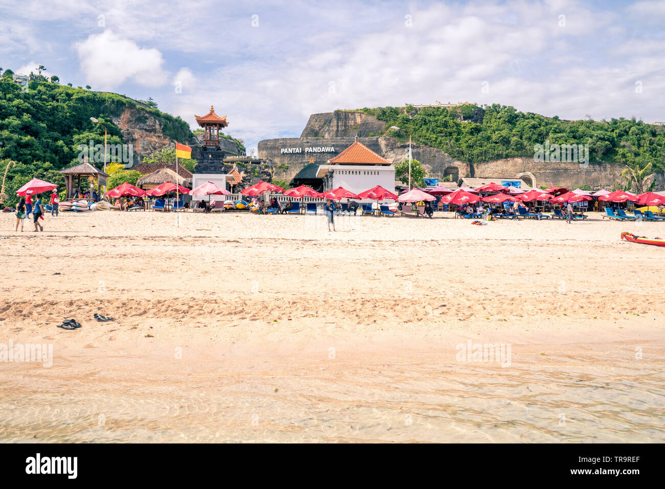 Landschaftlich schöner Blick auf den Pandawa Strand auf der indonesischen Insel Bali Stockfoto