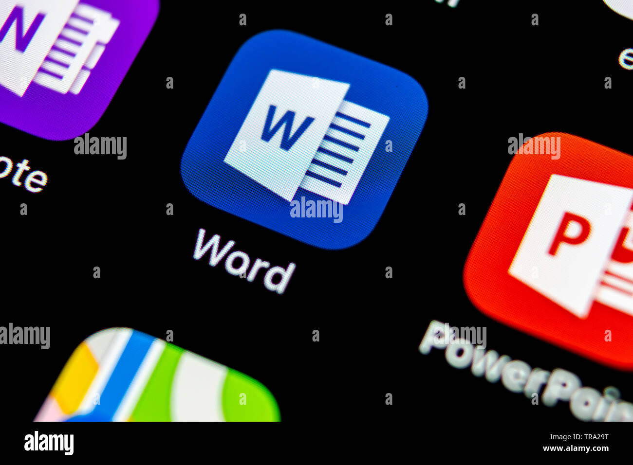 Sankt-Petersburg, 10. Mai 2018: Microsoft Word Symbol auf Apple iPhone X-close-up. Microsoft Office Word Symbol. Microsoft Office auf mob Stockfoto