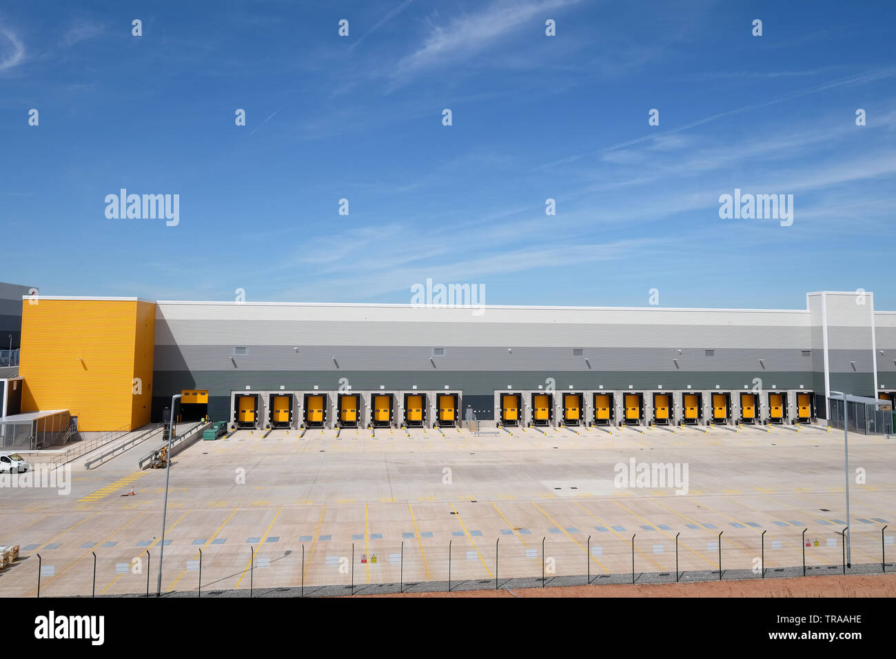 Amazon Lager an die East Midlands gateway Leicestershire Stockfoto