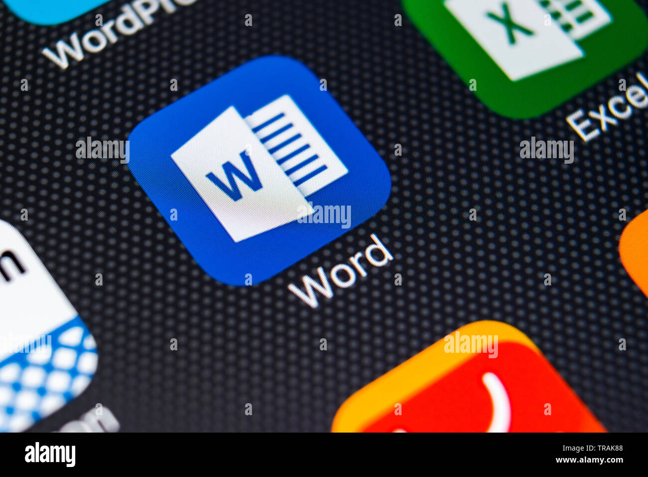 Sankt-Petersburg, Russland, 11. Februar 2018: die Anwendung Microsoft Word Symbol auf dem Apple iPhone X-close-up. Microsoft Word Symbol. Microsoft Office Stockfoto