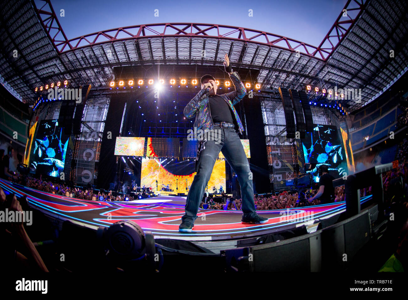 Vasco Rossi durchgeführt in der vergangenen Nacht in Mailand im Stadion San Siro für die erste von sechs Datum! Stockfoto