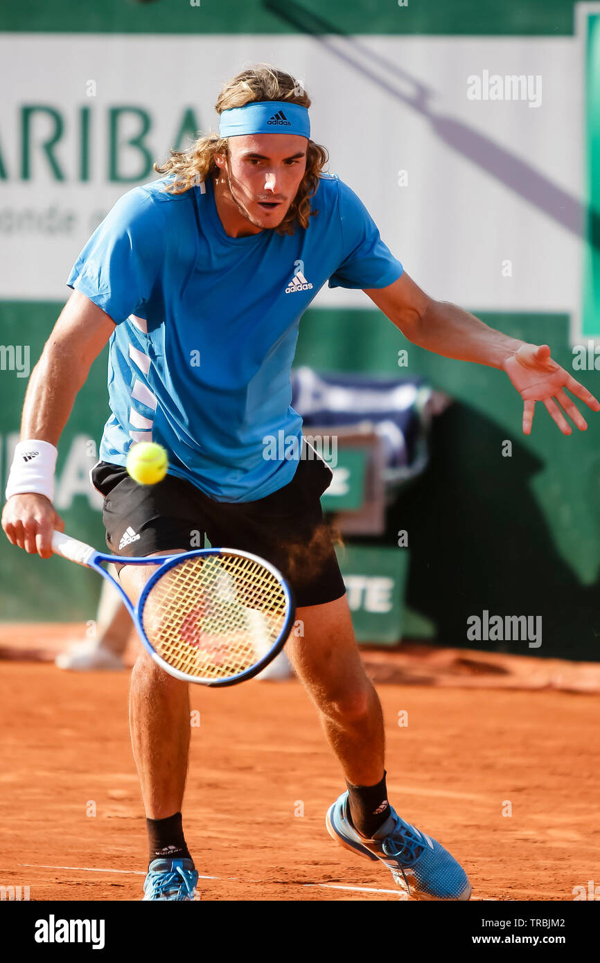 Paris, Frankreich. 2. Juni 2019. Stefanos Tsitsipas aus Griechenland während der French Open 2019 Grand Slam Tennis Turnier in Roland Garros, Paris, Frankreich. Frank Molter/Alamy leben Nachrichten Stockfoto