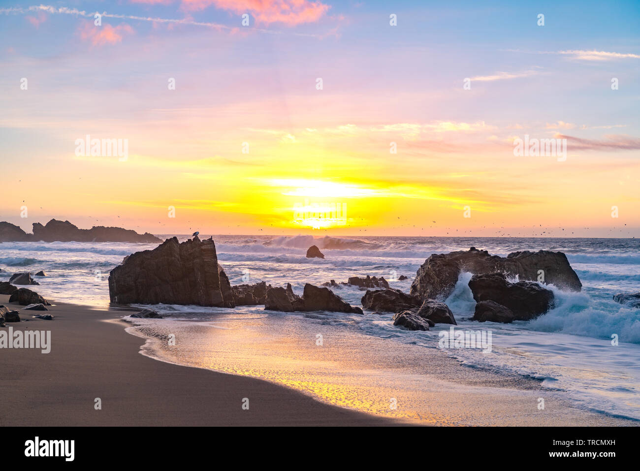 Schönen Sonnenuntergang entlang Highway 1 an der Küste von Big Sur, Kalifornien. Stockfoto