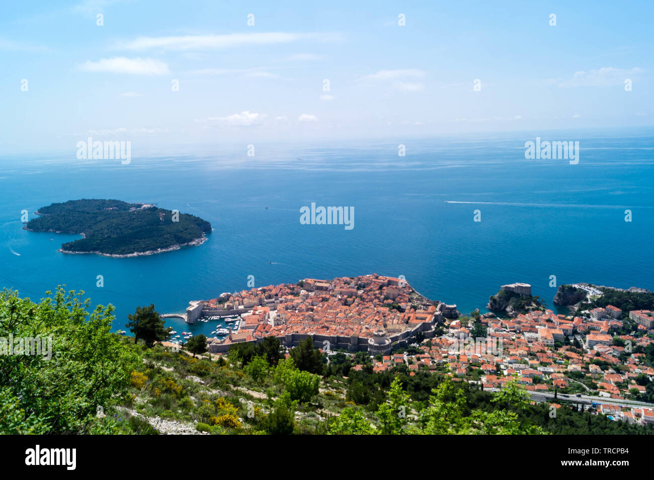 Blick vom Mount sdr auf Otok Lokrum, einer kleinen Insel in der Nähe von Dubrovnik Kroatien Stockfoto