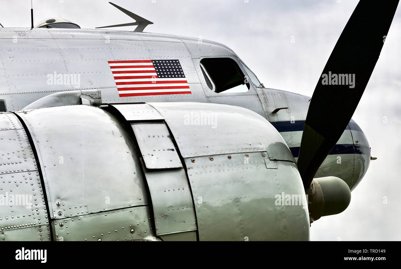 PanAm Douglas C-47B (N 877 MG) Am2019 Shuttleworth fliegendes Festival zum 75-jährigen Jubiläum von D begehen - Tag Stockfoto