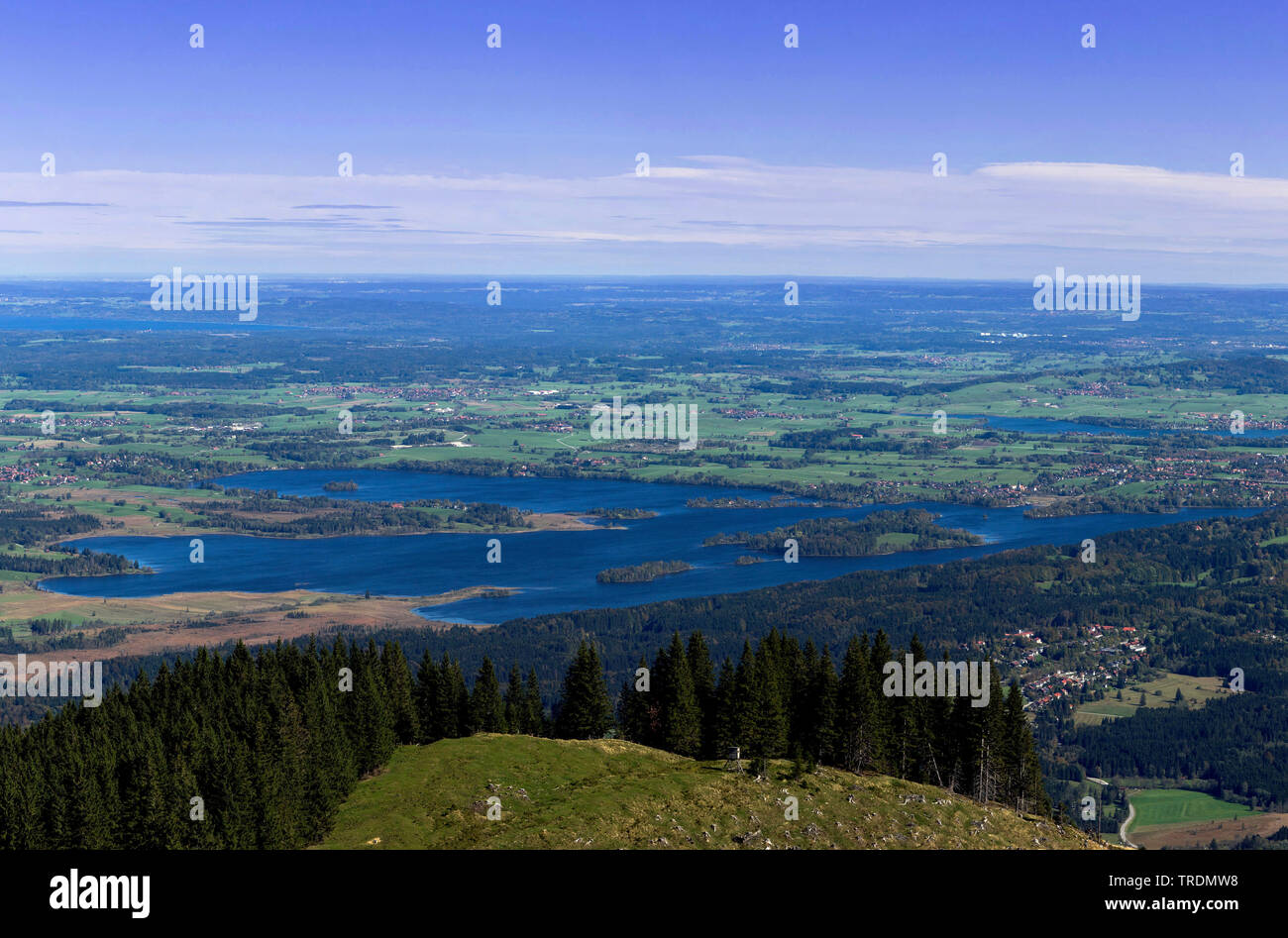 Blick auf den Staffelsee, Deutschland, Bayern, Ammergauer Berge Stockfoto