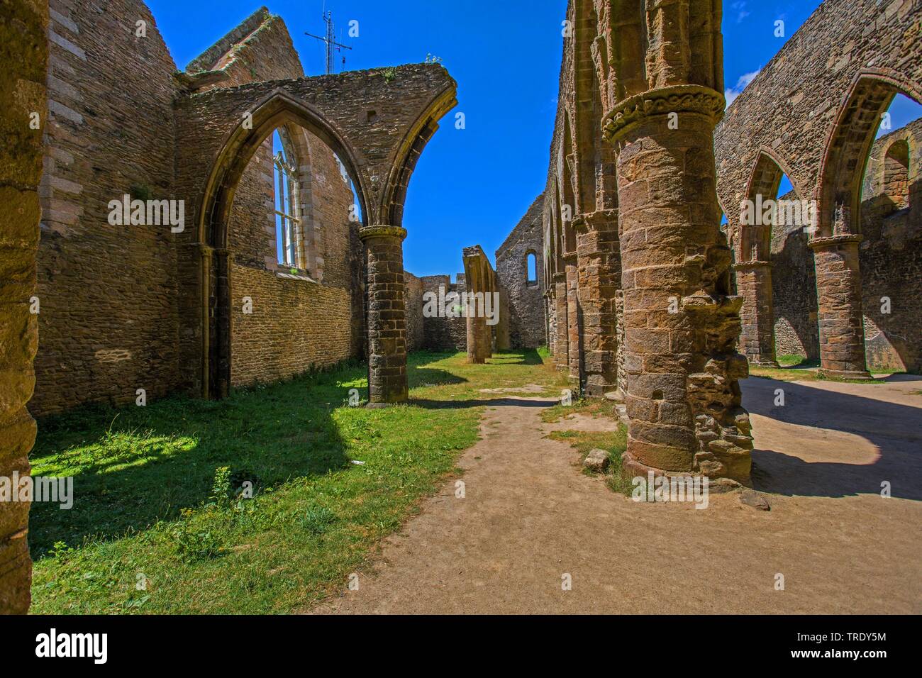 Kirche Ruine am Pointe de St-Mathieu, Frankreich, Bretagne Stockfoto