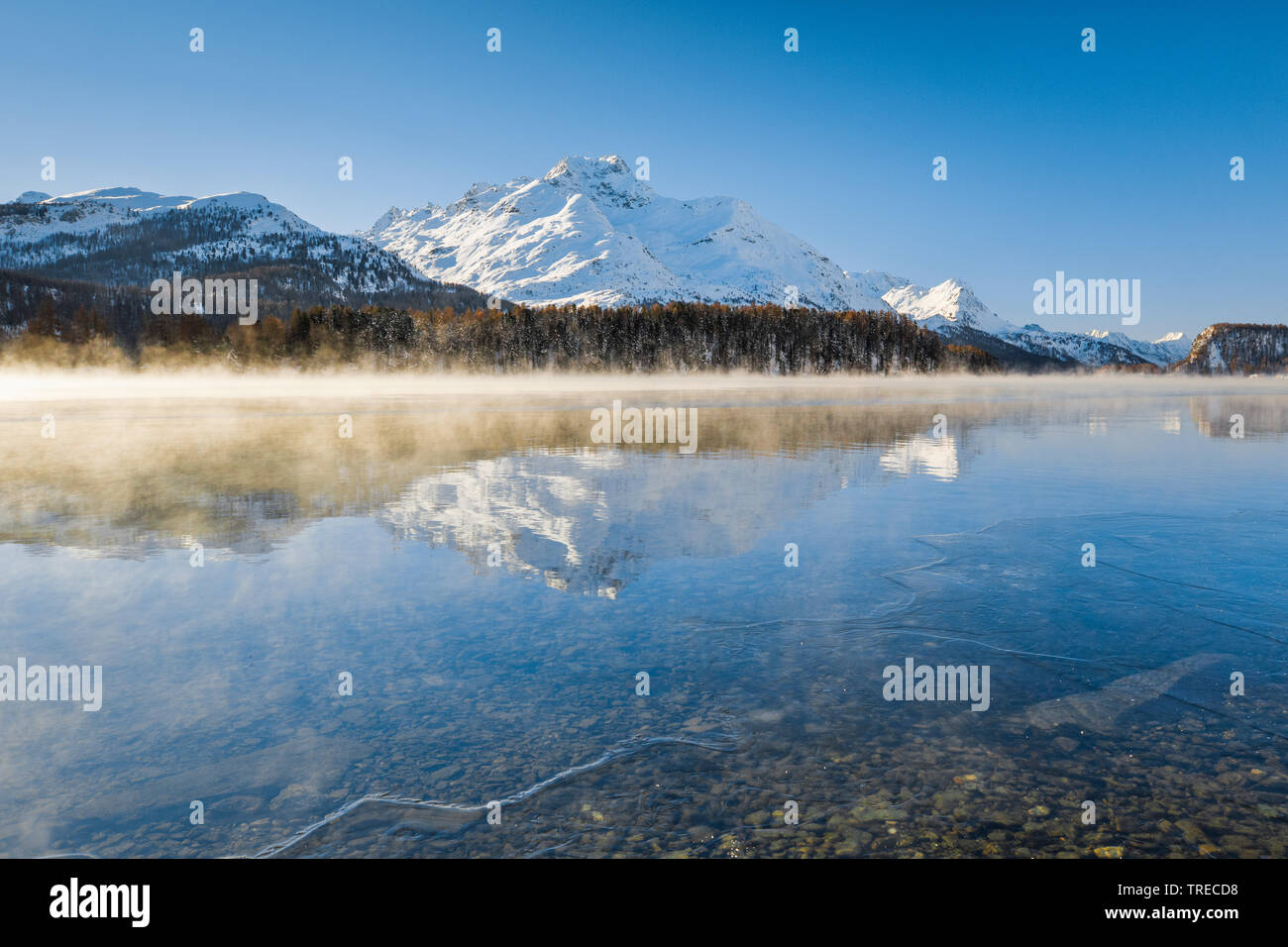 Silser See, Piz da la Margna - 3158 m, Schweiz, Graubünden, Oberengadin Stockfoto