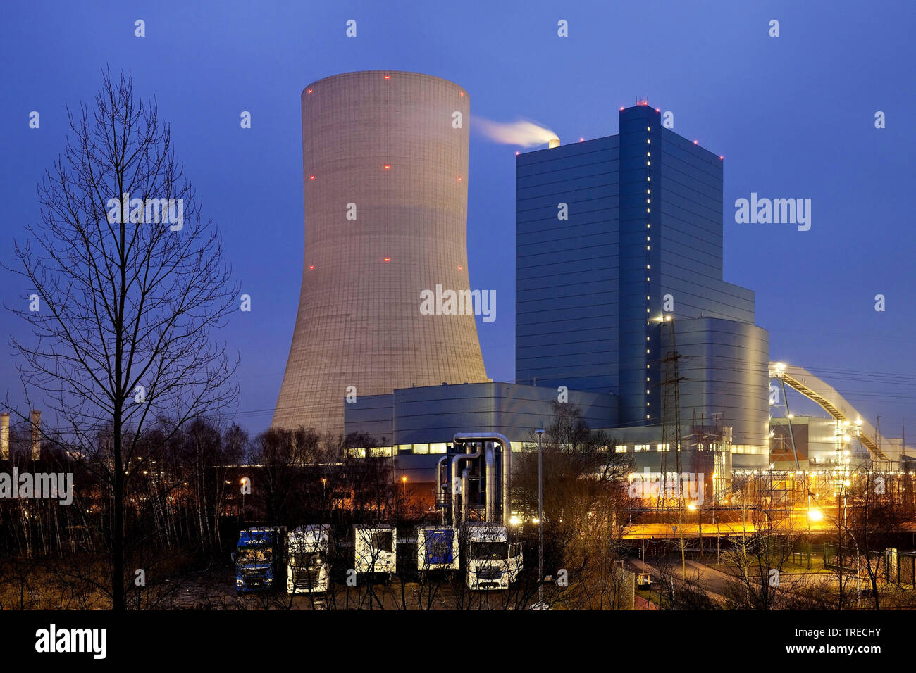 Steinkohlekraftwerk Datteln am Abend, Kohle Phase-out 2038, Deutschland, Nordrhein-Westfalen, Ruhrgebiet, Datteln Stockfoto