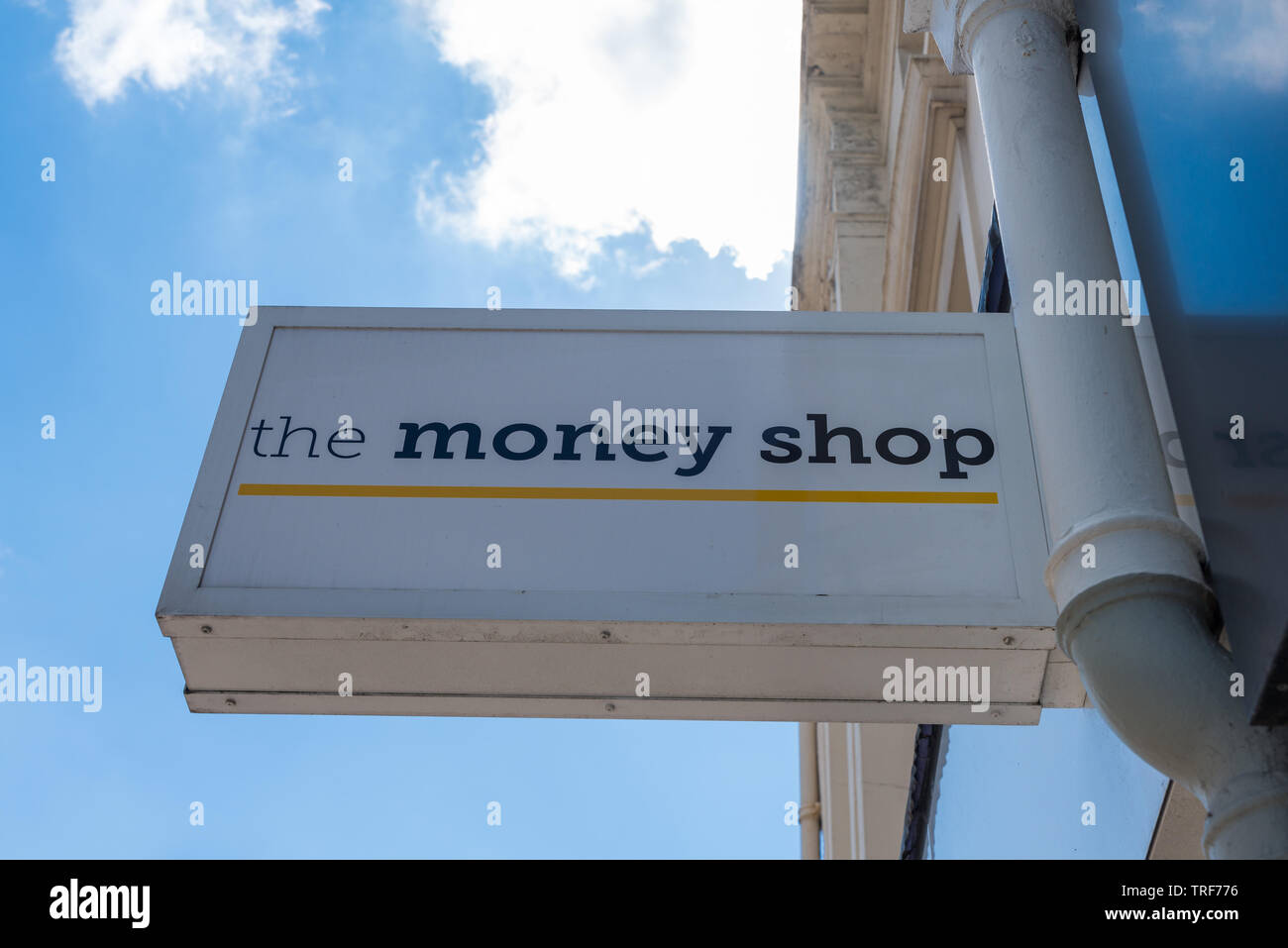 Zweig der Geld Shop Scheckeinlösung und pawnbroking in Wolverhampton, Großbritannien Stockfoto