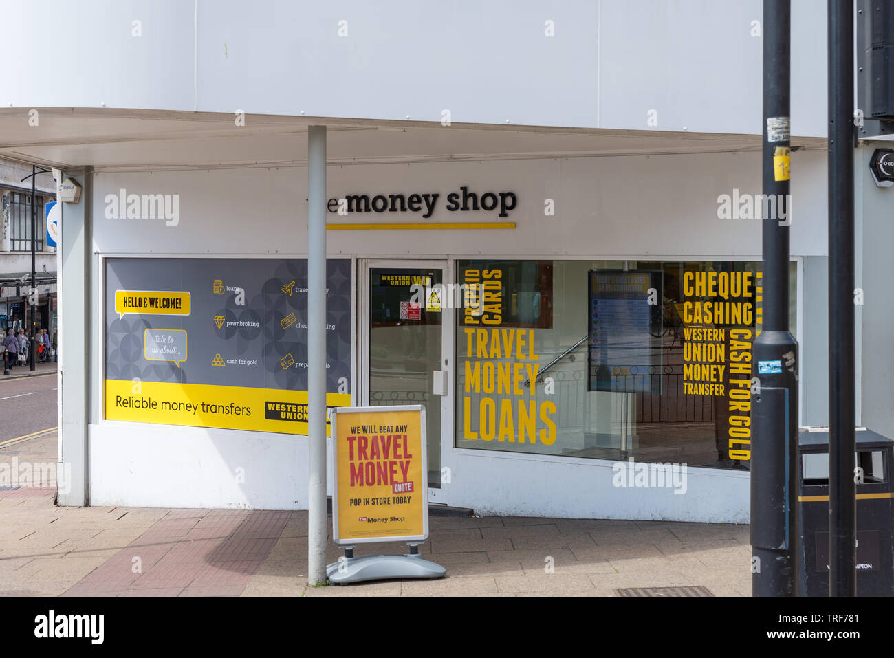 Zweig der Geld Shop Scheckeinlösung und pawnbroking in Wolverhampton, Großbritannien Stockfoto