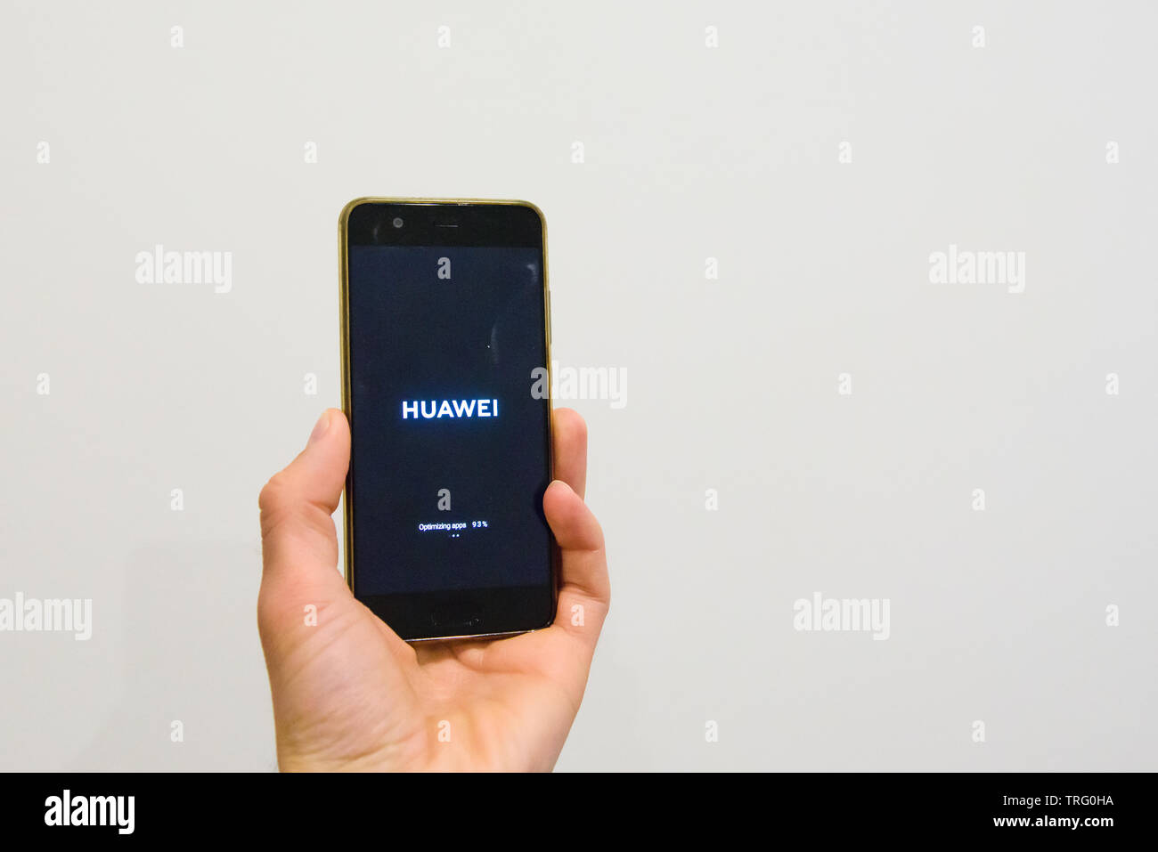 RIGA, Lettland. 4. Juni 2019. Huawei P20 Smartphone. Stockfoto