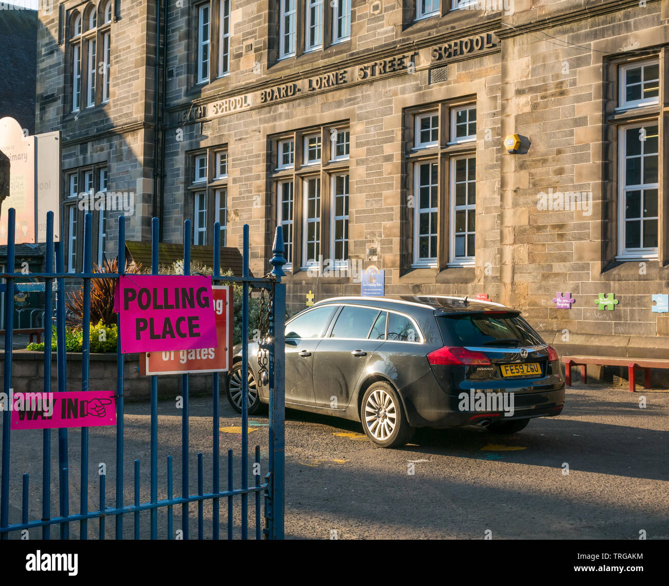 Lorne Grundschule Polling am Leith Walk Rat By-Election, Edinburgh, Schottland, Großbritannien Stockfoto