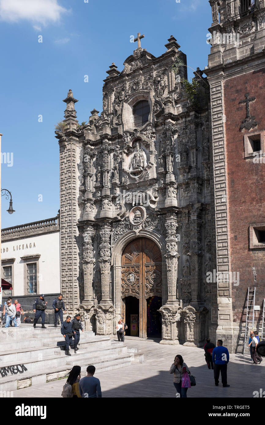 La Santísima Kirche aka Templo de La Santísima Trinidad Kirche in Mexiko Stadt Stockfoto