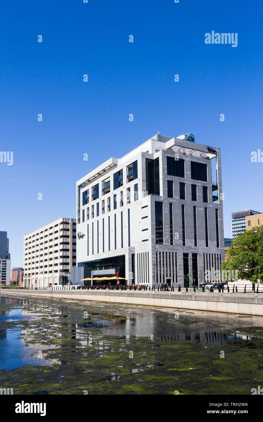 Malmaison Hotel, in der Nähe des Princes Dock auf William Jessop, Liverpool. Ein 11-stöckiges, modernes Boutique-Hotel auf Liverpools Waterfront. Stockfoto