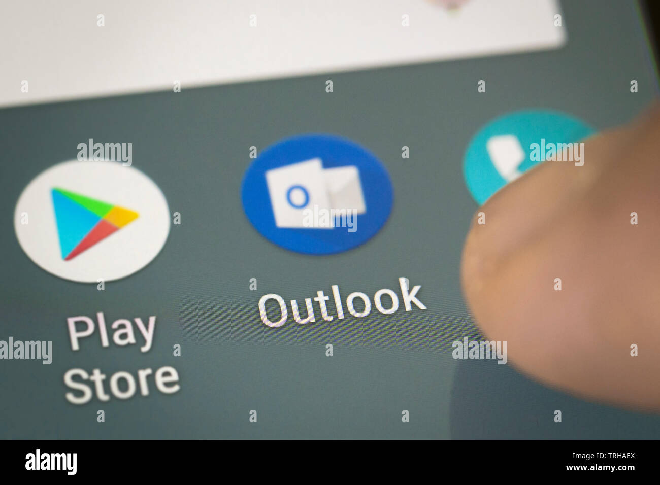 Outlook logo Symbol auf Mobiltelefon Stockfoto