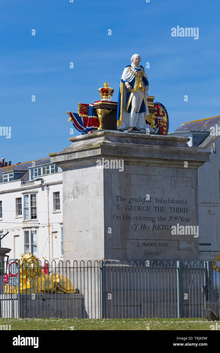 Die Statue von König Georg III., König George 3., in Dorchester, Dorset UK im Juni Stockfoto
