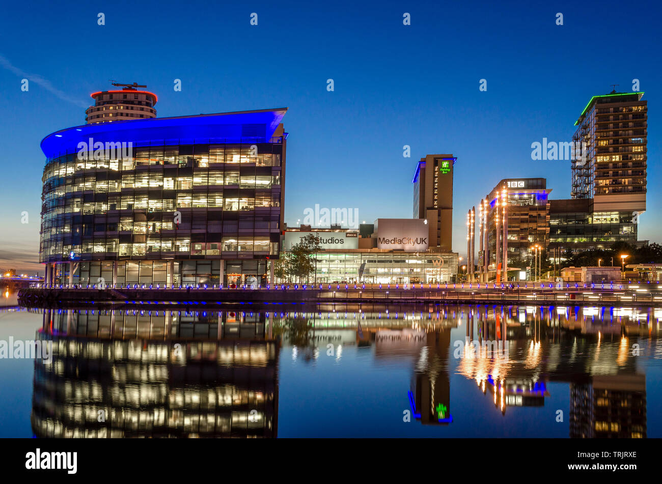 BBC Studios gedreht am Abend in Media City UK, Salford Quays, Manchester, England, 10. August 2017 Stockfoto