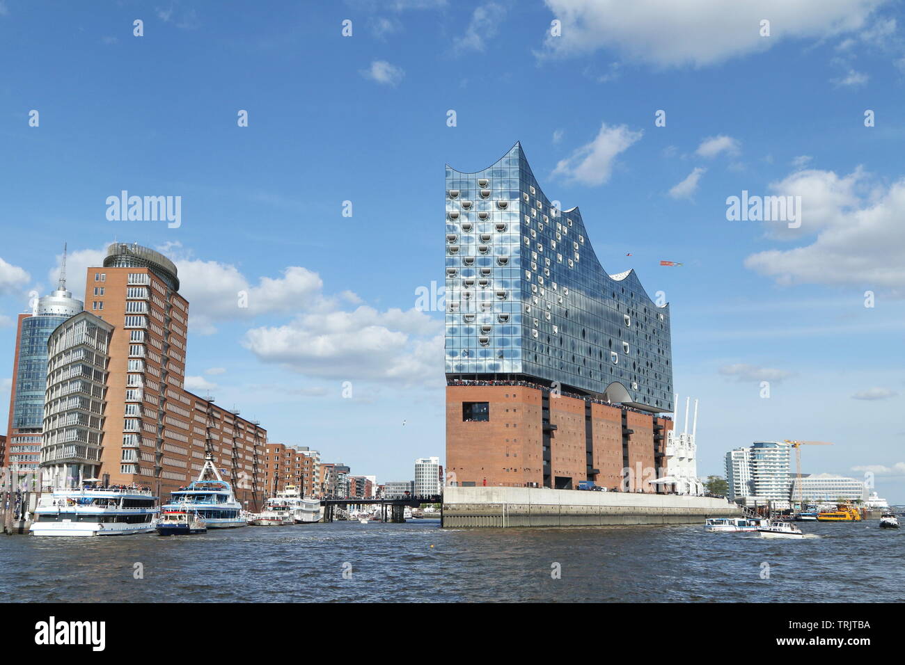 Elbphilharmonie im Hamburger Hafen Stockfoto