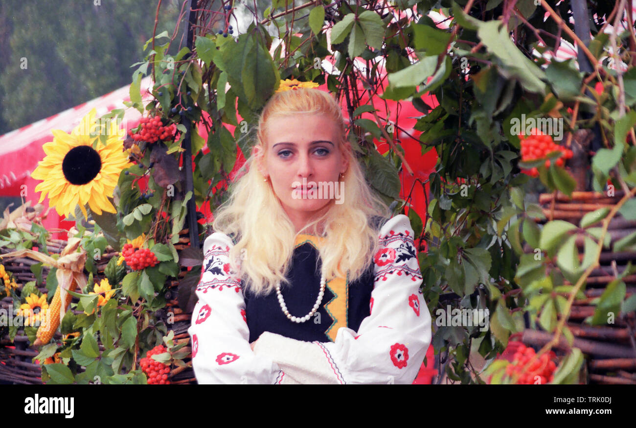 Ukrainische Mädchen in Nationale Kleidung, fair, Ukraine Saporischschja, Ukraine, Stockfoto