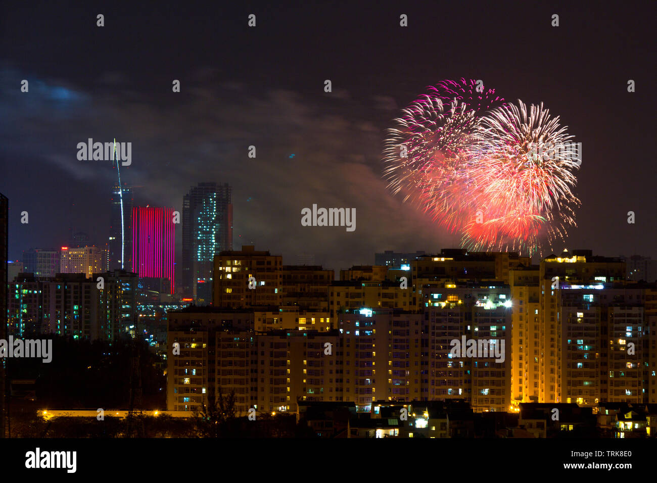 Feuerwerk über Saigon Stockfoto