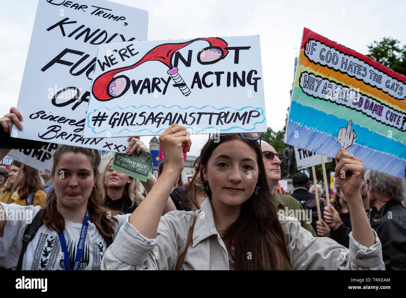 "Karneval der Widerstand' Anti-Trump Protest in London während der US-Präsident ist Trumpf Besuch in Downing Street. Stockfoto