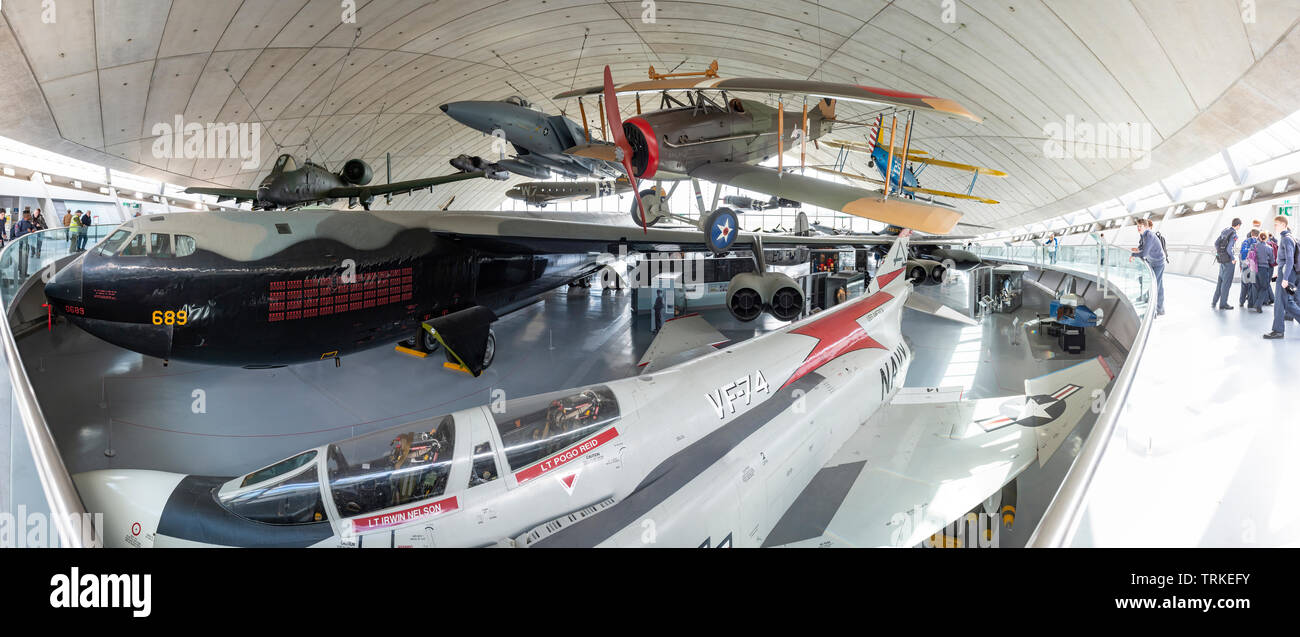 Panorama der American Air Museum von IWM Duxford, Cambridgeshire, Großbritannien Stockfoto