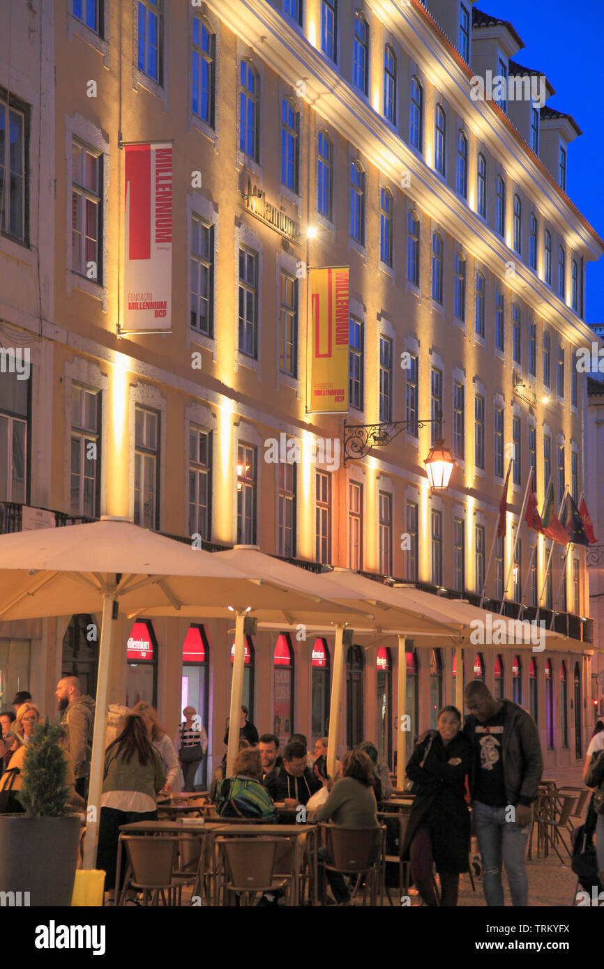 Portugal, Lissabon, Baixa, Rue Augusta, street scene, Nachtleben, Menschen, Stockfoto
