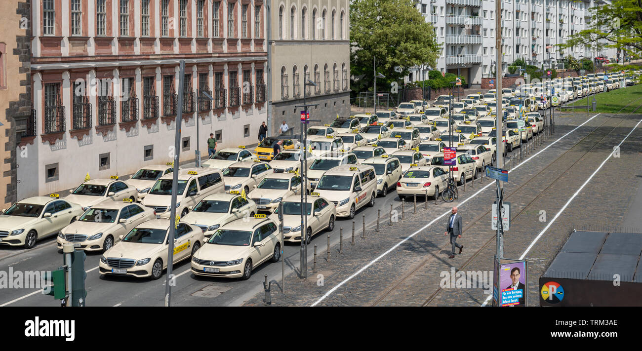 Taxifahrer auf der Straße demonstrieren Stockfoto