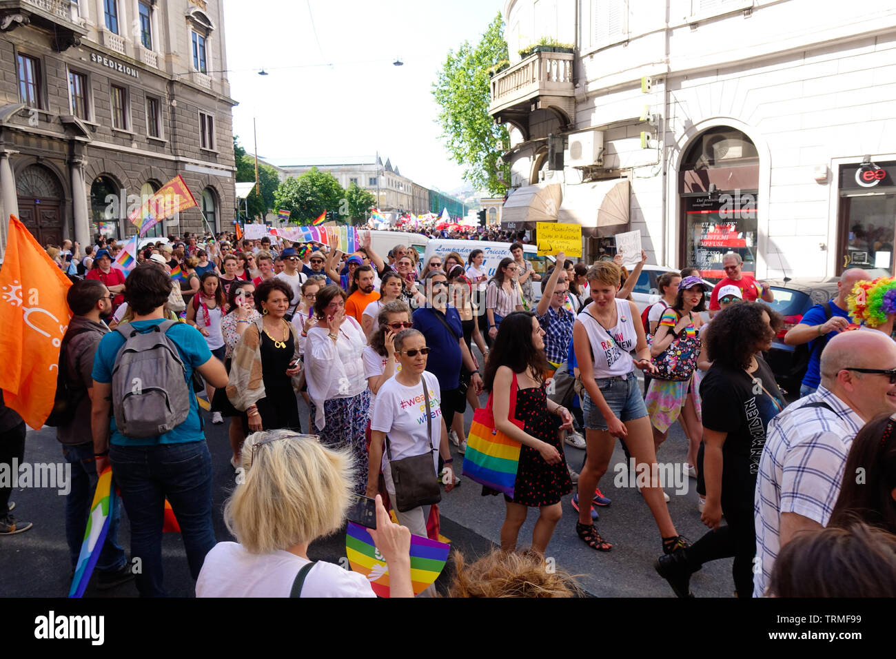 Triest Italien - 8. JUNI 2019 GAY PRIDE PARADE FVG LGBT März Förderung von Gleichheit und Toleranz in einer Küstenstadt in Triest Stockfoto