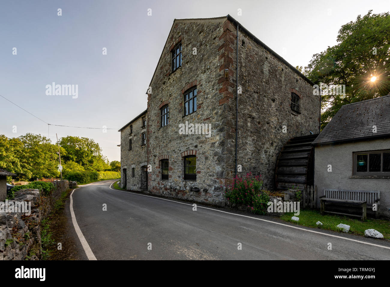Die alte Wassermühle im Gleaston auf der Halbinsel Furness, Cumbria in 1774 zu Mühle Hafer. Stockfoto
