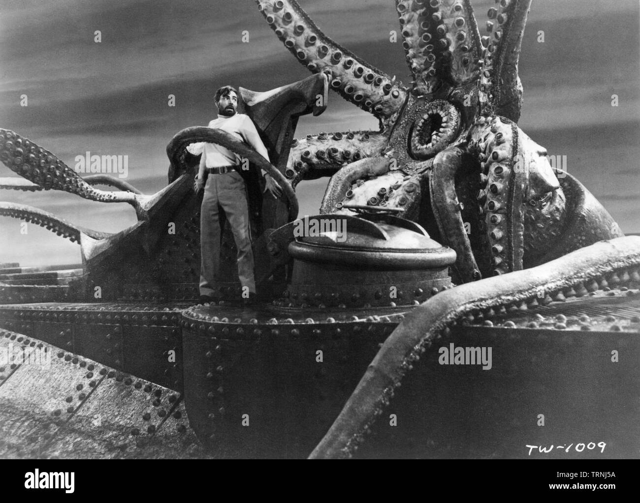 JAMES MASON als Kapitän Nemo 20.000 Meilen unter dem Meer 1954 Regisseur Richard Fleischer Roman Jules Verne Walt Disney Productions/Buena Vista Filmverleih Stockfoto