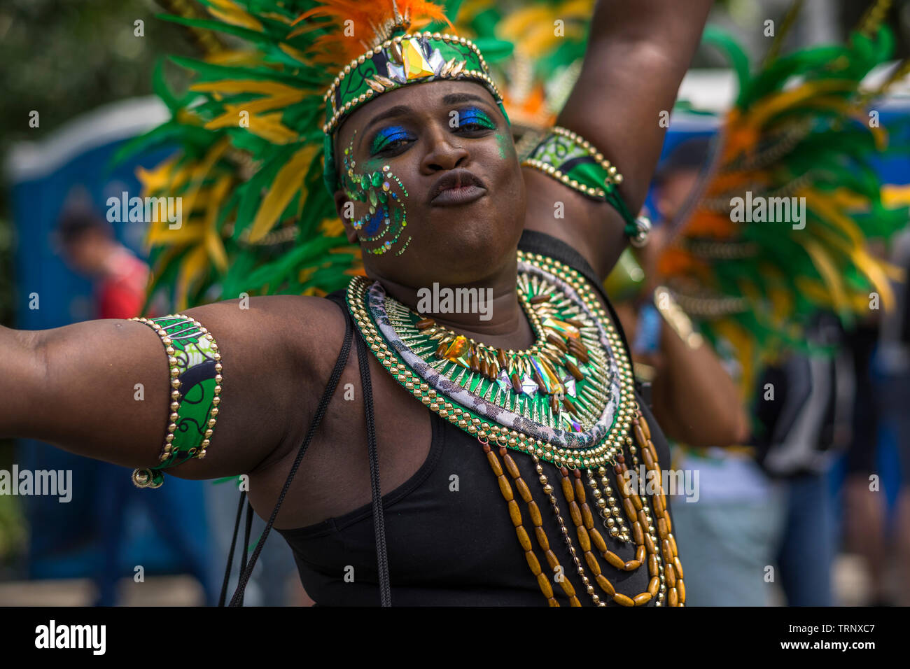 Die Street Parade ist der Höhepunkt des Karnevals der Kulturen zu Pfingsten Wochenende in Berlin. Stockfoto