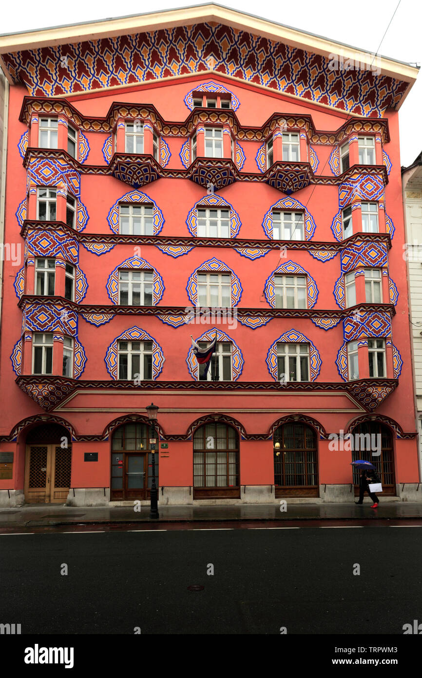 Art Nouveau Fassade des Hauses, Vurnik Miklošiceva Ulica Straße, Ljubljana, Slowenien, Europa Stockfoto