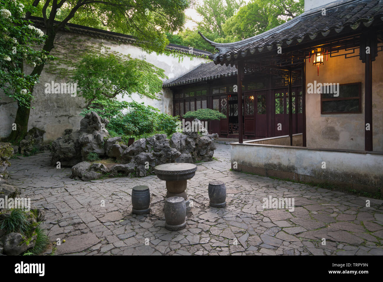Traditioneller chinesischer Garten in Suzhou Stockfoto