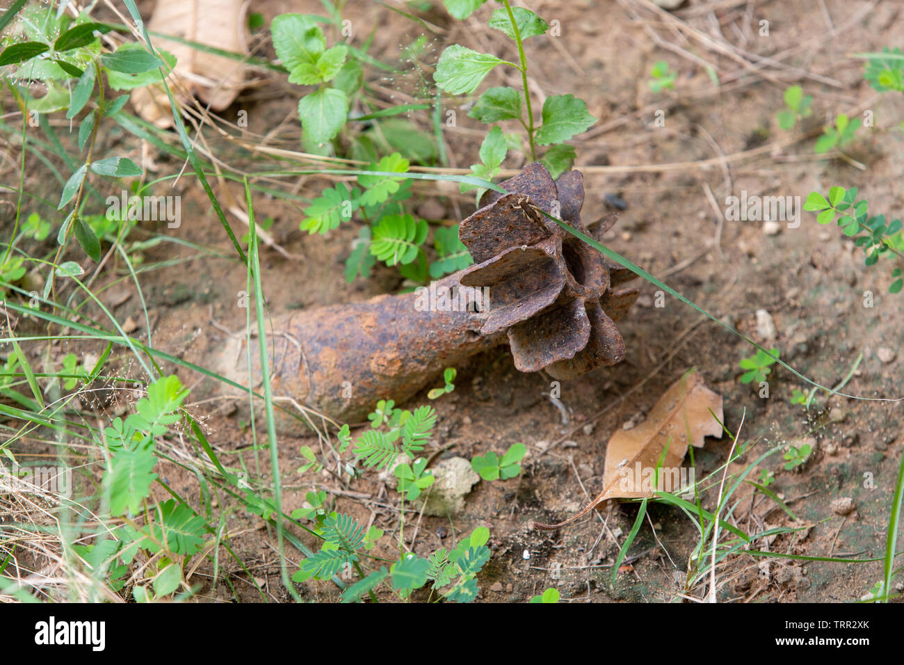 Nicht detonierte Sprengkörper Stockfoto
