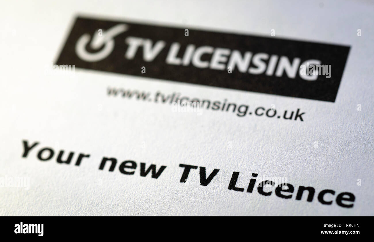 In der Nähe von TV-Lizenz für das Vereinigte Königreich, die Gebühr bezahlt jährlich und wird verwendet, um die BBC-Dienste zu finanzieren Stockfoto