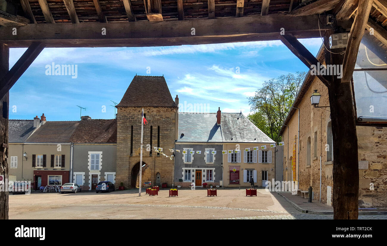 Indre (36) Sainte-Sévère-sur-Indre, La Place du Marché et la Halle, lieu de tournage du Film Jour de Fête de Jacques Tati // Frankreich. Indre (36) Sain Stockfoto
