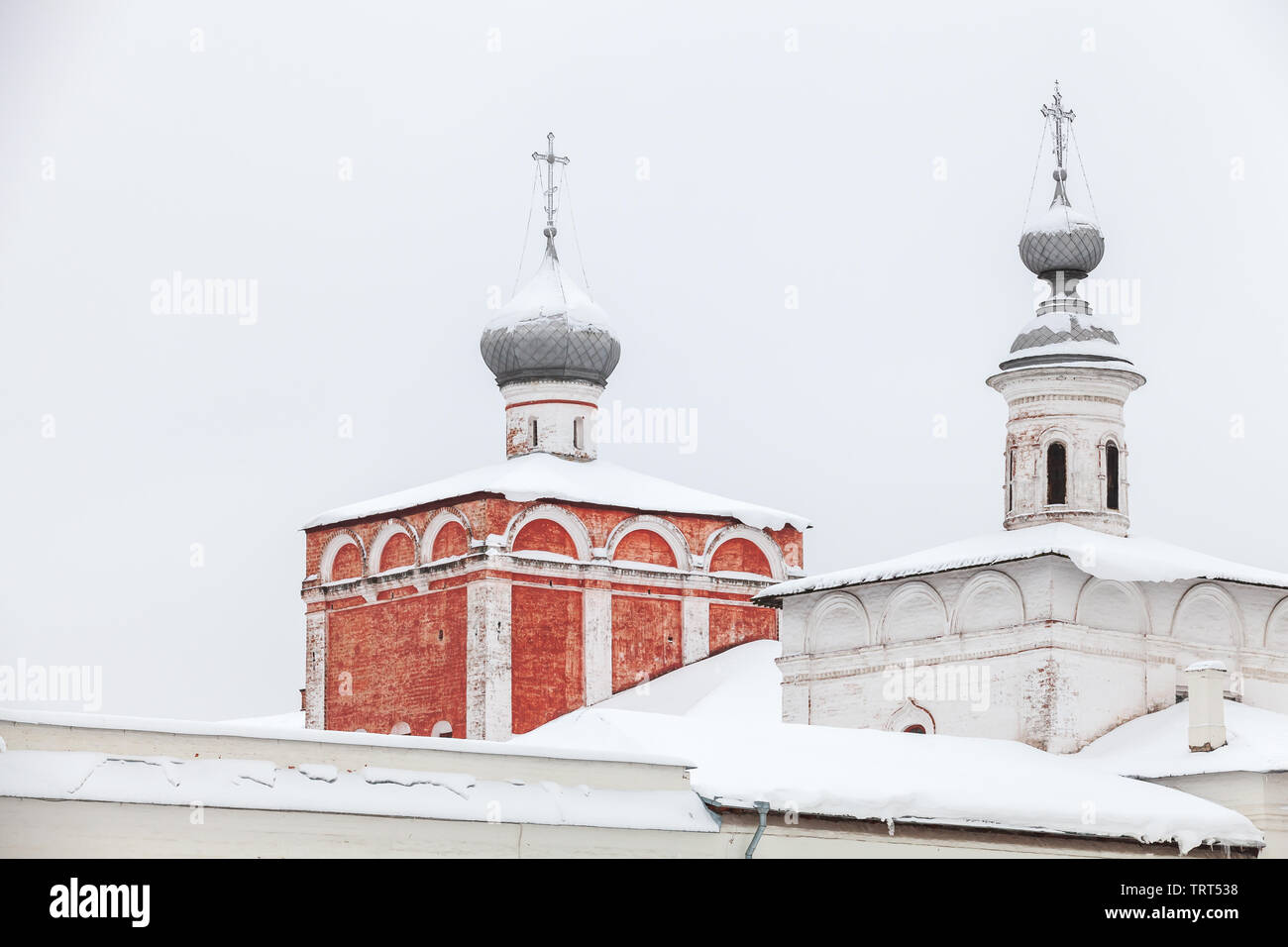 Kuppeln der Kirche der Geburt Christi in der Erzbischof. Vologda, Russland. Es wurde im Jahre 1667 erbaut - 1670 Stockfoto