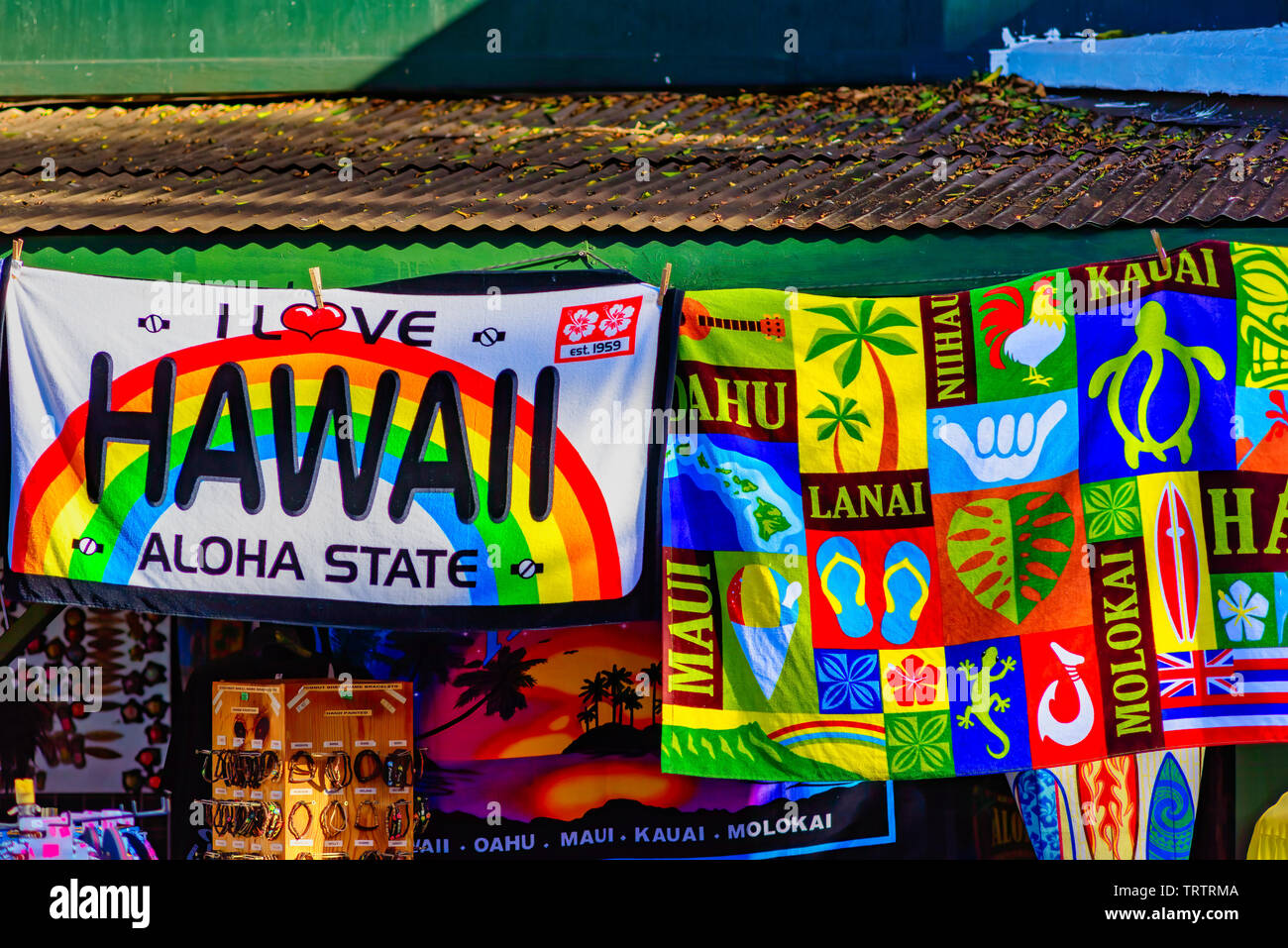 Oahu, Hawaii, USA 10/06/2016. Handtücher für den Strand Veräußerung verfügbare auf Geschenk Shop NorthShore von Oahu Stockfoto