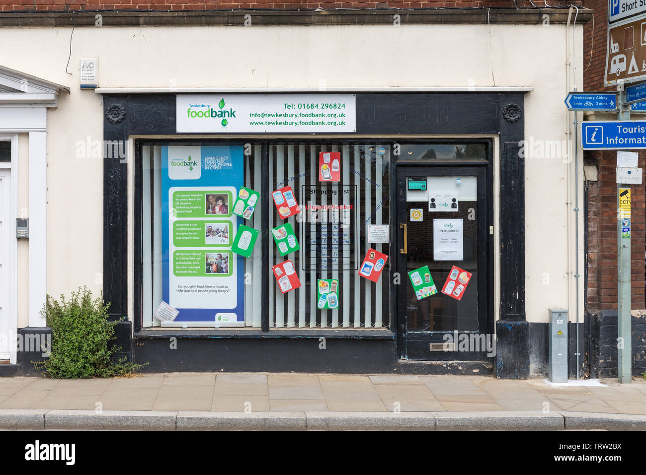 Tewkesbury Food Bank on Church Street, Stroud, Gloucestershire, VEREINIGTES KÖNIGREICH Stockfoto