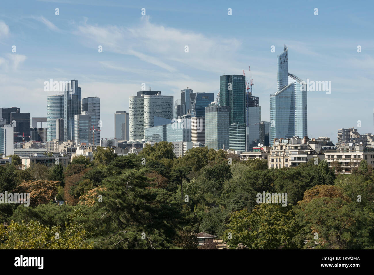 La Defense in Paris ist Europas größte Financial District mit Frankreich die höchsten Wolkenkratzer gebaut Stockfoto
