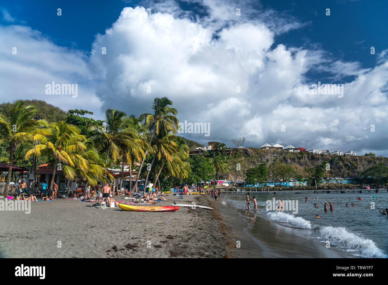 Der Strand Plage de Malendure, Ax-les-Thermes, Basse-Terre, Guadeloupe, Frankreich | Plage de Malendure Strand, Ax-les-Thermes, Basse-Terre, Guadeloupe, Fra Stockfoto