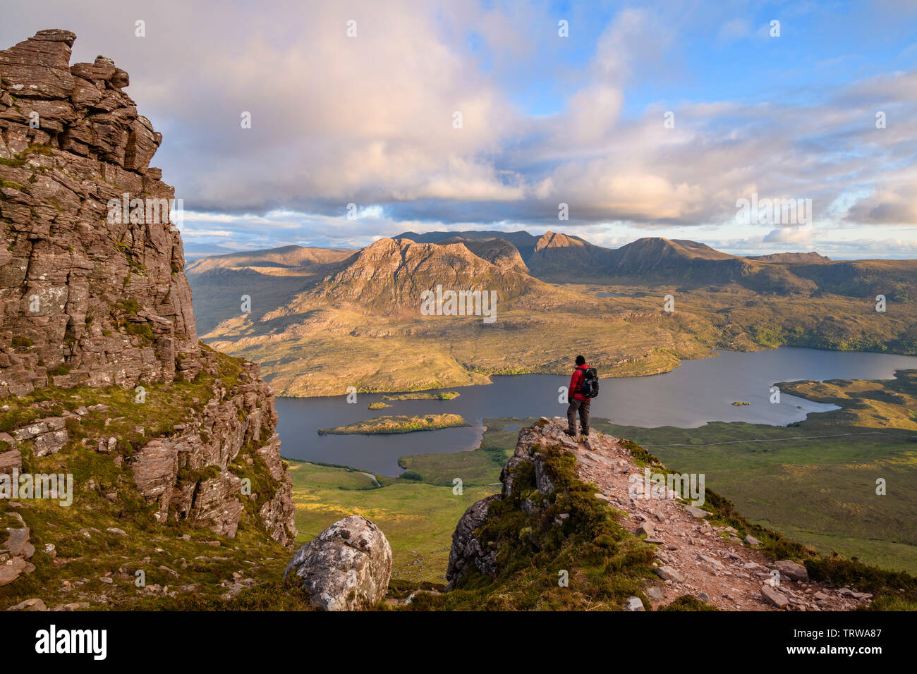 Blick von Stac Pollaidh Blick auf Loch Lurgainn, Sgorr Tuath und Beinn eine Eoin,, Coigach Wester Ross, Highlands, Schottland Stockfoto