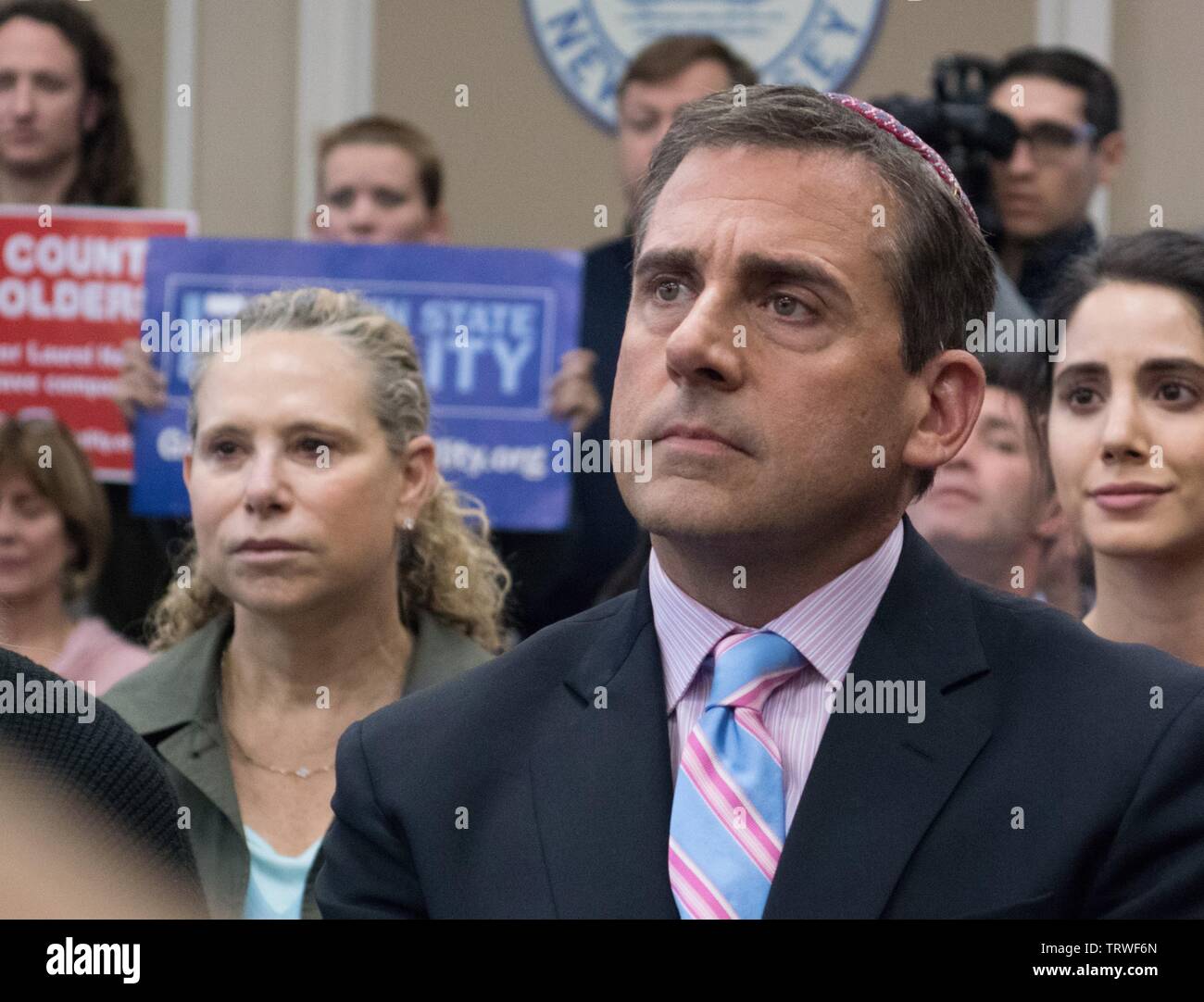 STEVE CARELL in FREEHELD (2015). Copyright: Nur die redaktionelle Nutzung. Kein Merchandising oder Buch deckt. Dies ist eine öffentlich verteilten Handzettel. Zugriffsrechte nur, keine Lizenz des Urheberrechts zur Verfügung gestellt. Nur in Verbindung mit Werbung für diesen Film. Credit: DOUBLE FEATURE FILMS/Album Stockfoto