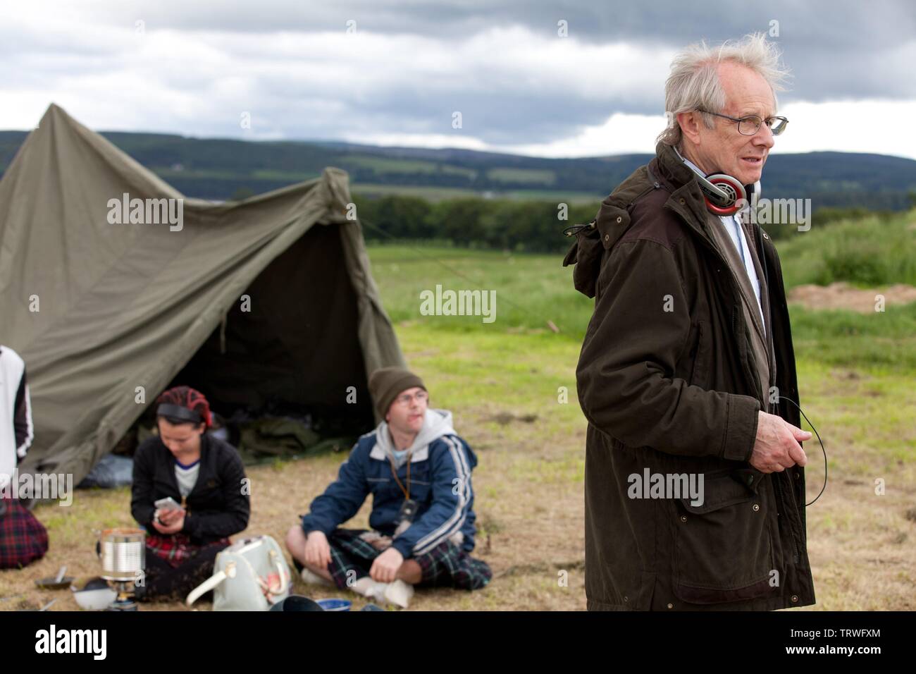 KEN LOACH in die Engel" (2012). Copyright: Nur die redaktionelle Nutzung. Kein Merchandising oder Buch deckt. Dies ist eine öffentlich verteilten Handzettel. Zugriffsrechte nur, keine Lizenz des Urheberrechts zur Verfügung gestellt. Nur in Verbindung mit Werbung für diesen Film. Gutschrift: 16 LTD. /Album Stockfoto